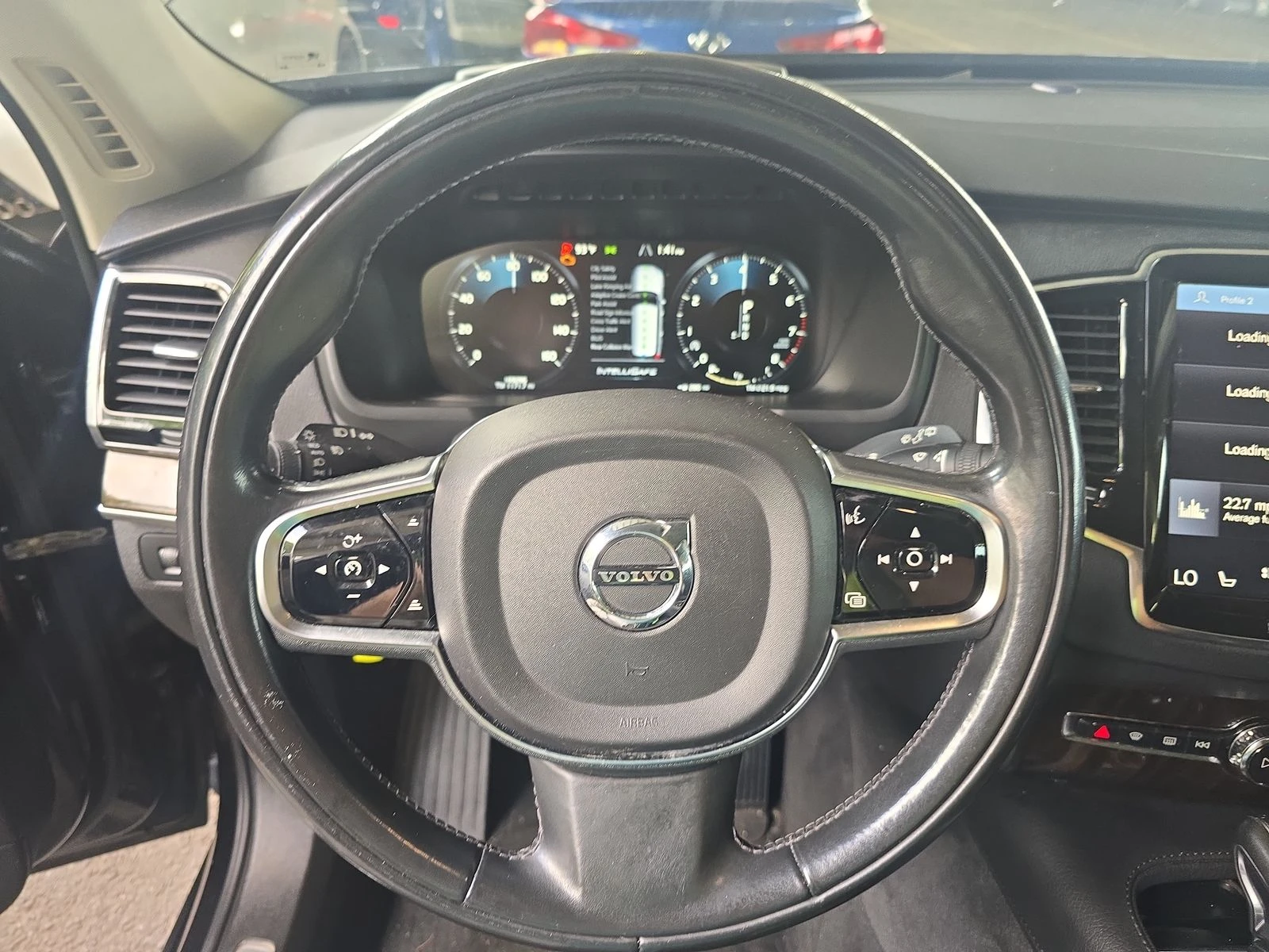 Volvo Xc90 T6* MOMENTUM* ДИГИТАЛНО* ТАБЛО* КАМЕРА* МАСАЖ* ДИС - изображение 8