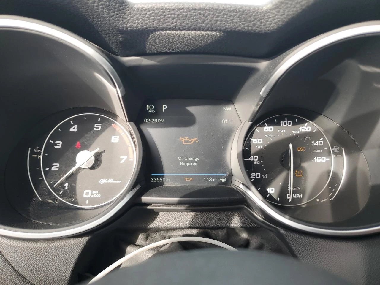 Alfa Romeo Stelvio Ti Sport AWD 280кс * Възможност за Лизинг*  - изображение 9