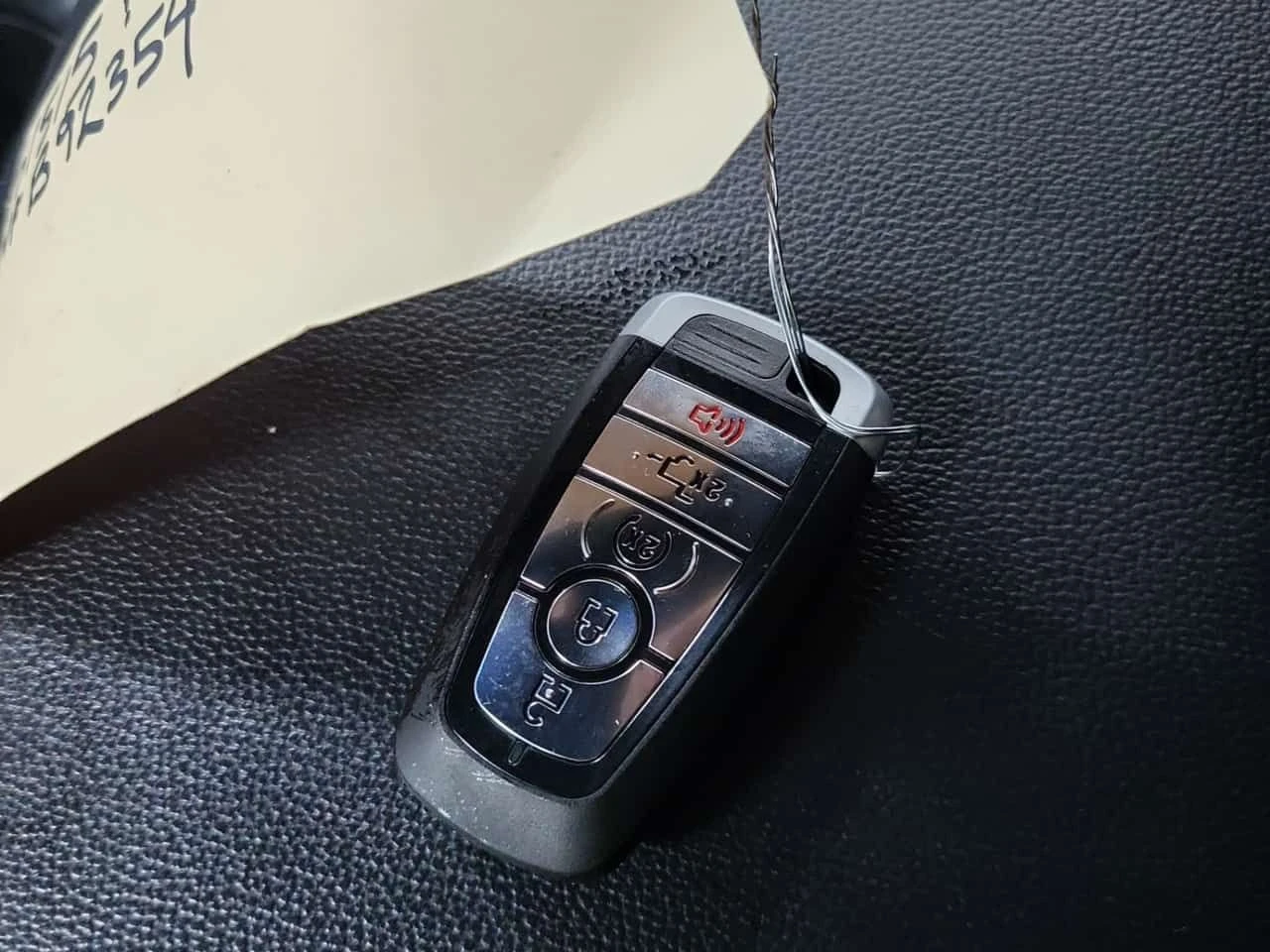 Ford F150 ОБДУХВАНЕ| 360 КАМЕРИ| ПАНОРАМА| CARFAX, снимка 8 - Автомобили и джипове - 53861028