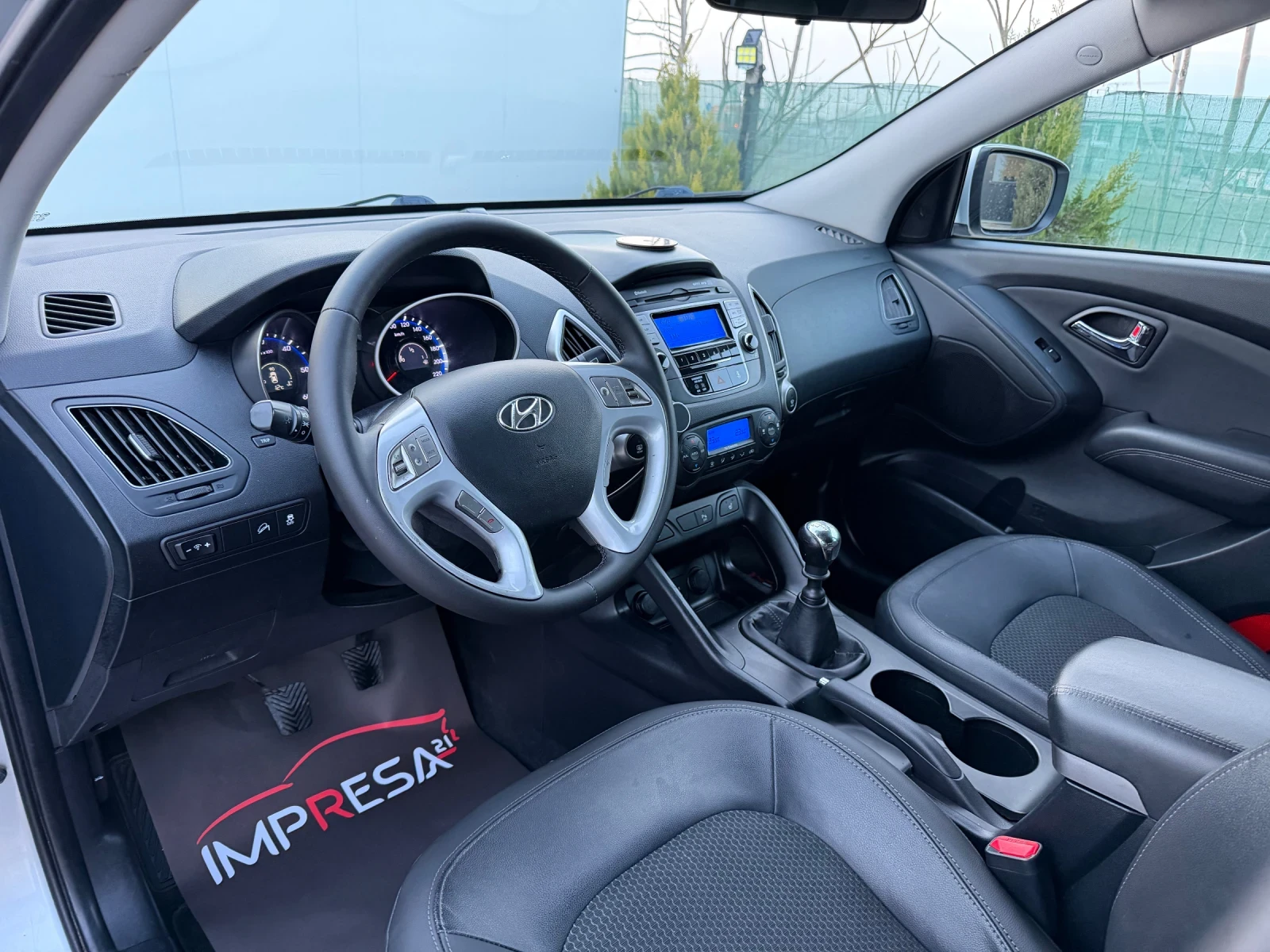 Hyundai IX35 1.7d 116kc., снимка 8 - Автомобили и джипове - 53882786