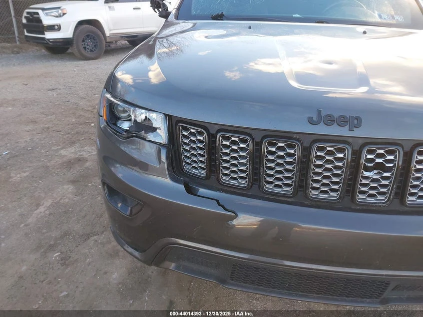 Jeep Grand cherokee Altitude 4X4, снимка 6 - Автомобили и джипове - 53940988