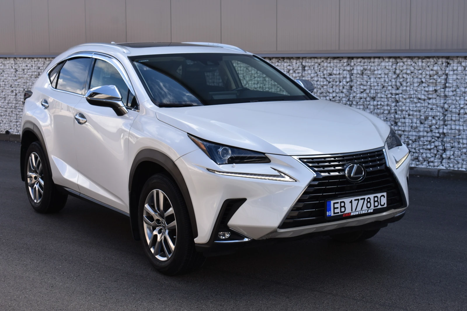 Lexus NX 300 2.0T/238kc/AWD/PREMIUM/FACELIFT/85000km/TOP!, снимка 2 - Автомобили и джипове - 54010752