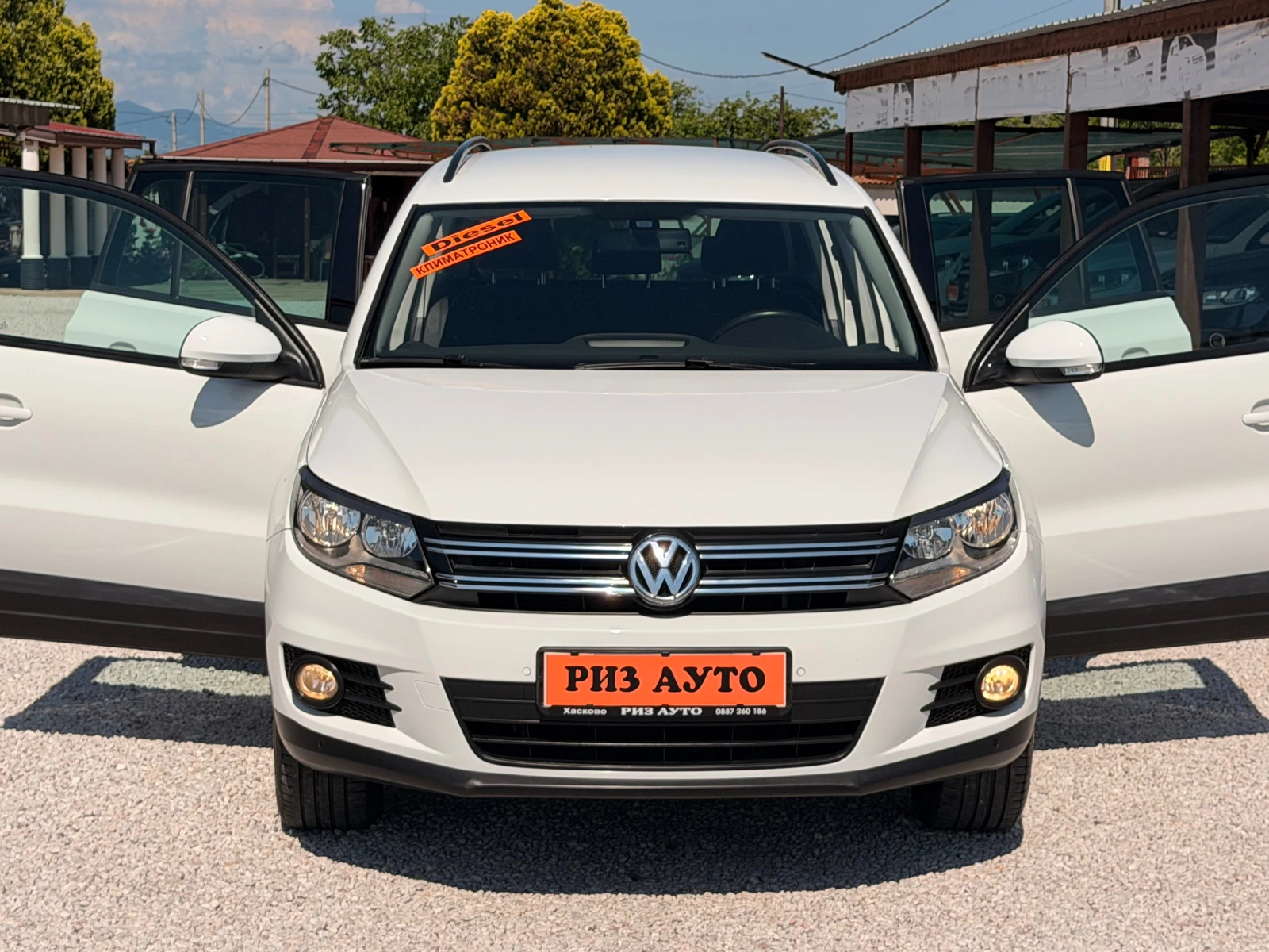 VW Tiguan 2.0TDI* NAVI* KAMERA* ANDROID* 6SK* 140KS* LIZING, снимка 2 - Автомобили и джипове - 54831445