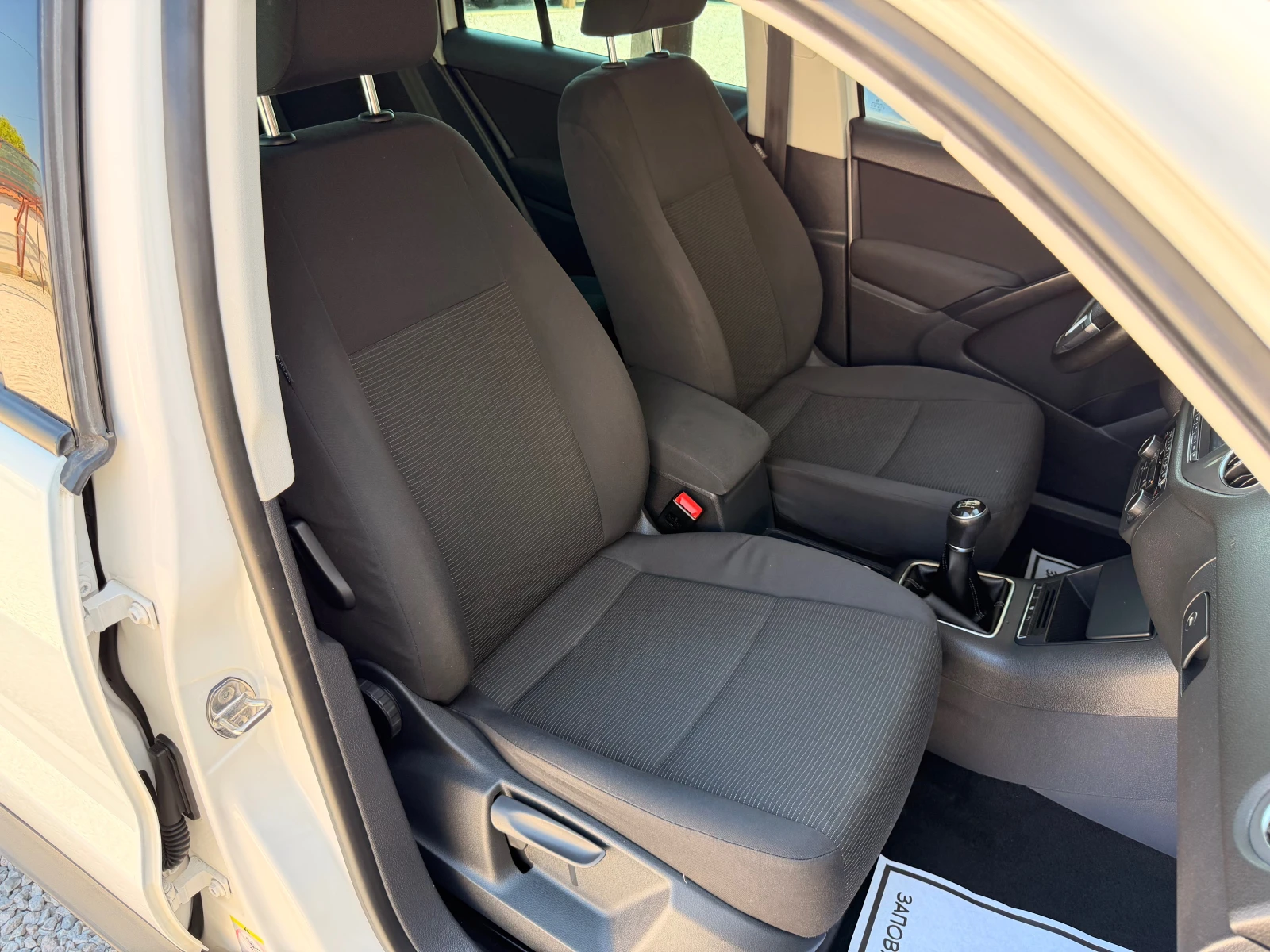 VW Tiguan 2.0TDI* NAVI* KAMERA* ANDROID* 6SK* 140KS* LIZING, снимка 9 - Автомобили и джипове - 54831445