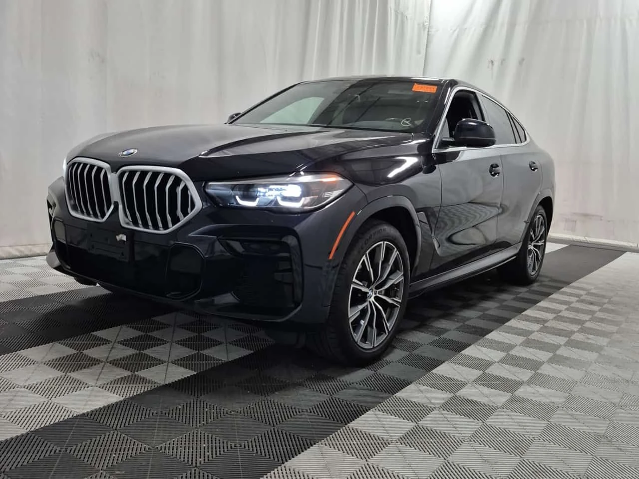 BMW X6 M-Sport * xDrive40i * CARFAX * 