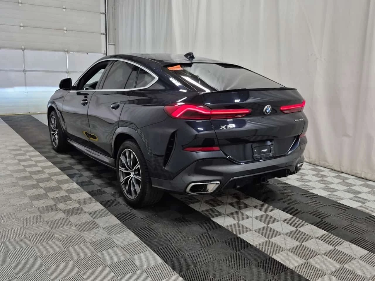 BMW X6 M-Sport * xDrive40i * CARFAX * , снимка 5 - Автомобили и джипове - 55083939