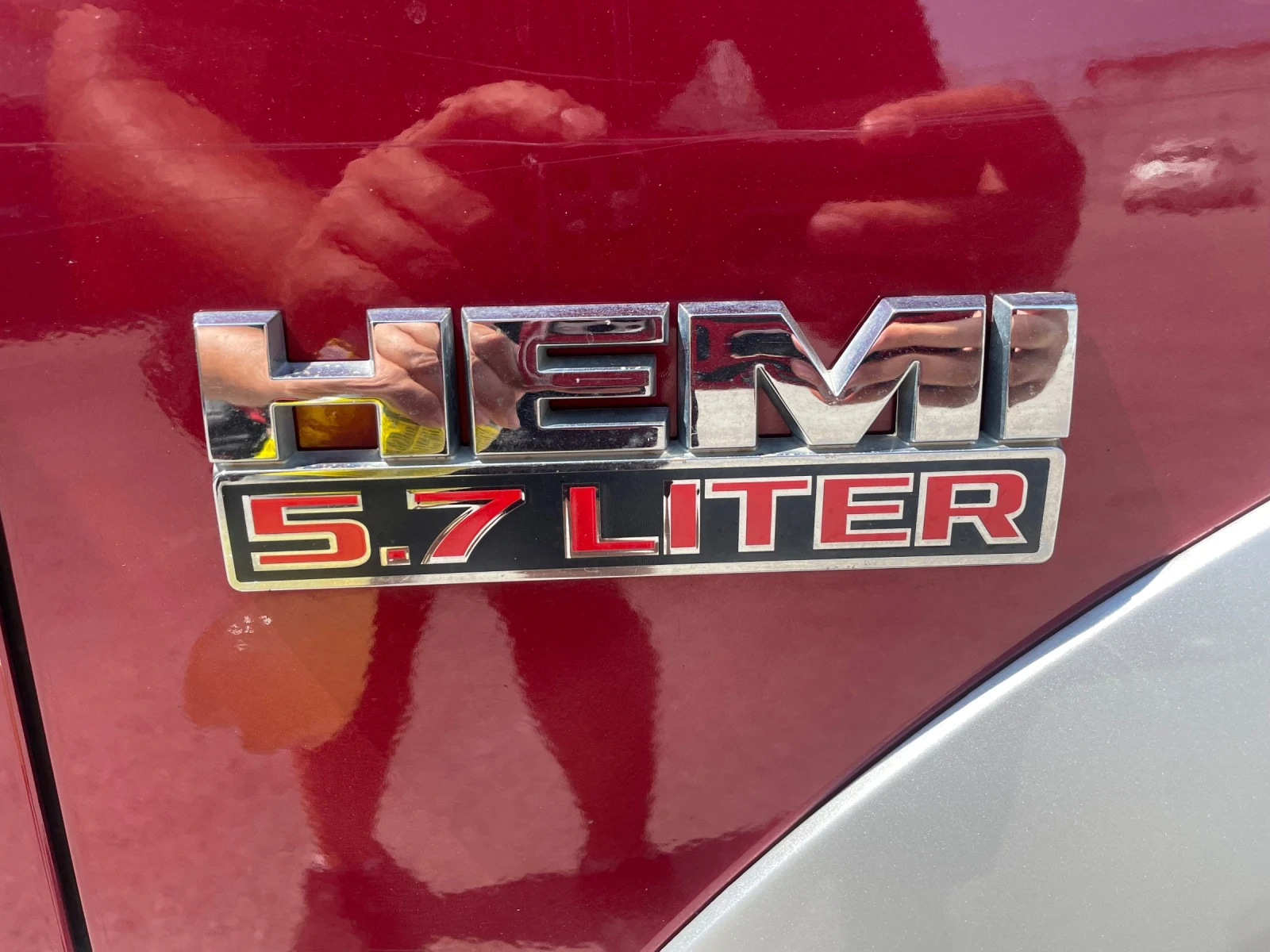 Dodge RAM 1500 1500 5.7 HEMI Laramie, снимка 6 - Автомобили и джипове - 55602953