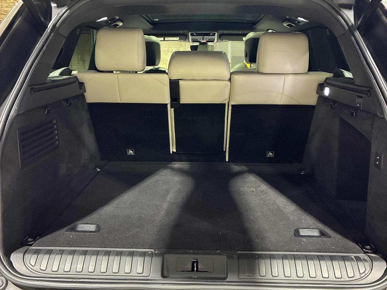 Land Rover Range Rover Sport HST / АВТОКРЕДИТ, снимка 13 - Автомобили и джипове - 55968355