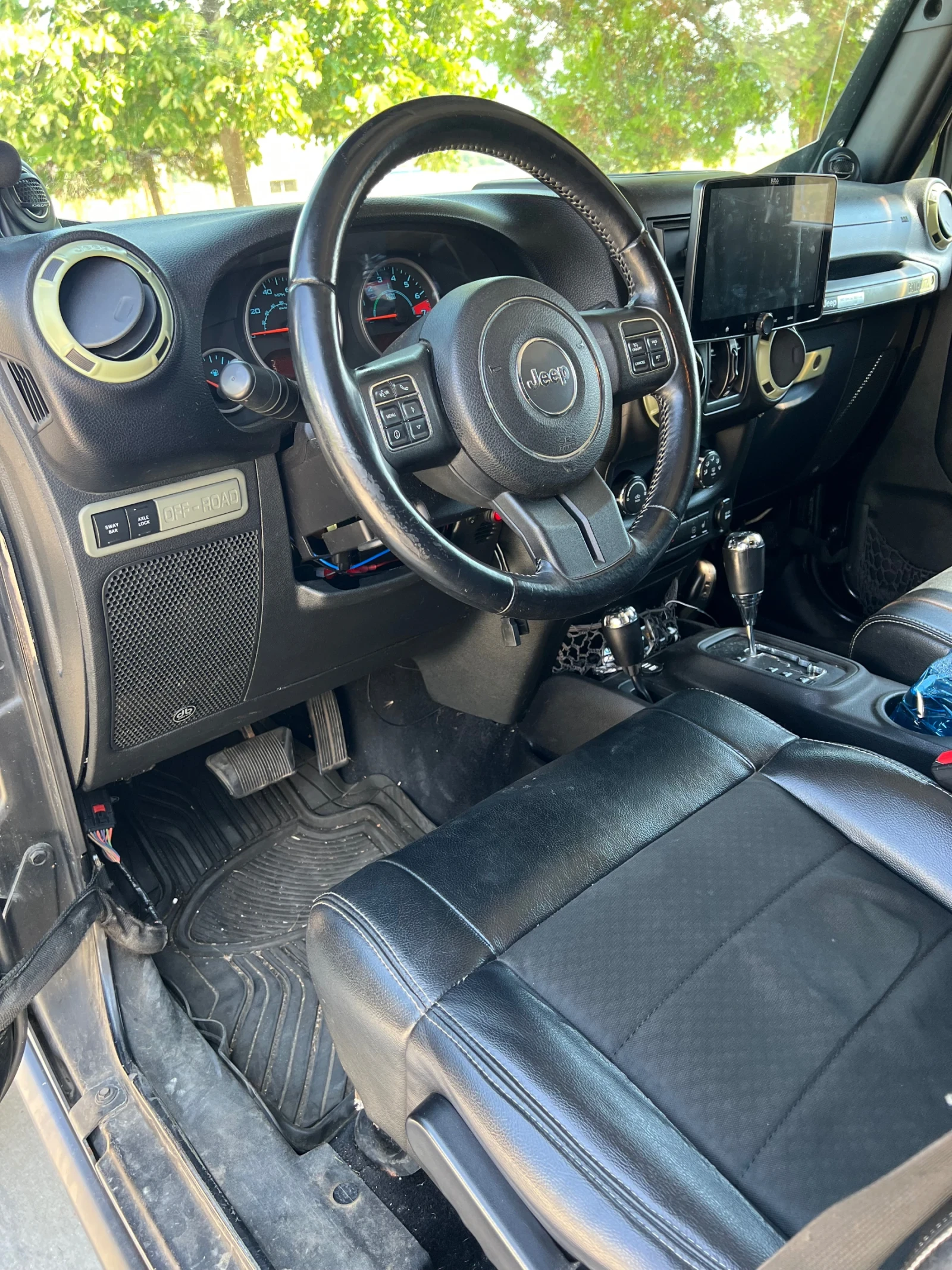 Jeep Wrangler Rubicon 3.6 Call of Duty edition | Mobile.bg � ����������� 10