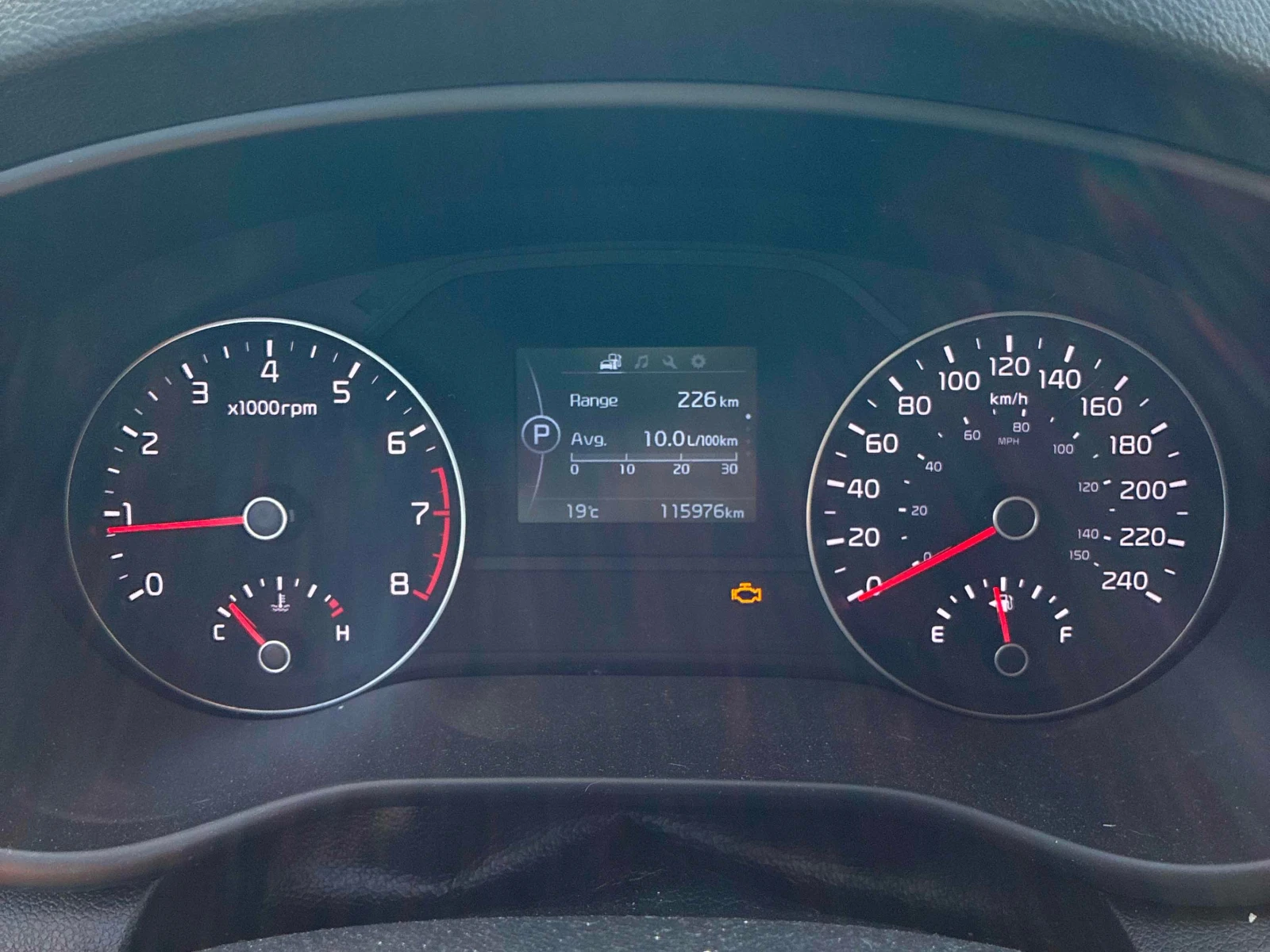 Kia Sportage * LX * АВТОКРЕДИТ БЕЗ ПЪРВОНАЧАЛНА ВНОСКА* , снимка 8 - Автомобили и джипове - 56113177