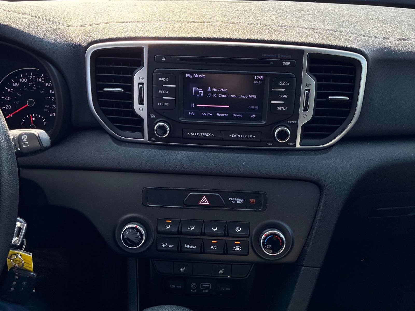 Kia Sportage * LX * АВТОКРЕДИТ БЕЗ ПЪРВОНАЧАЛНА ВНОСКА* , снимка 9 - Автомобили и джипове - 56113177