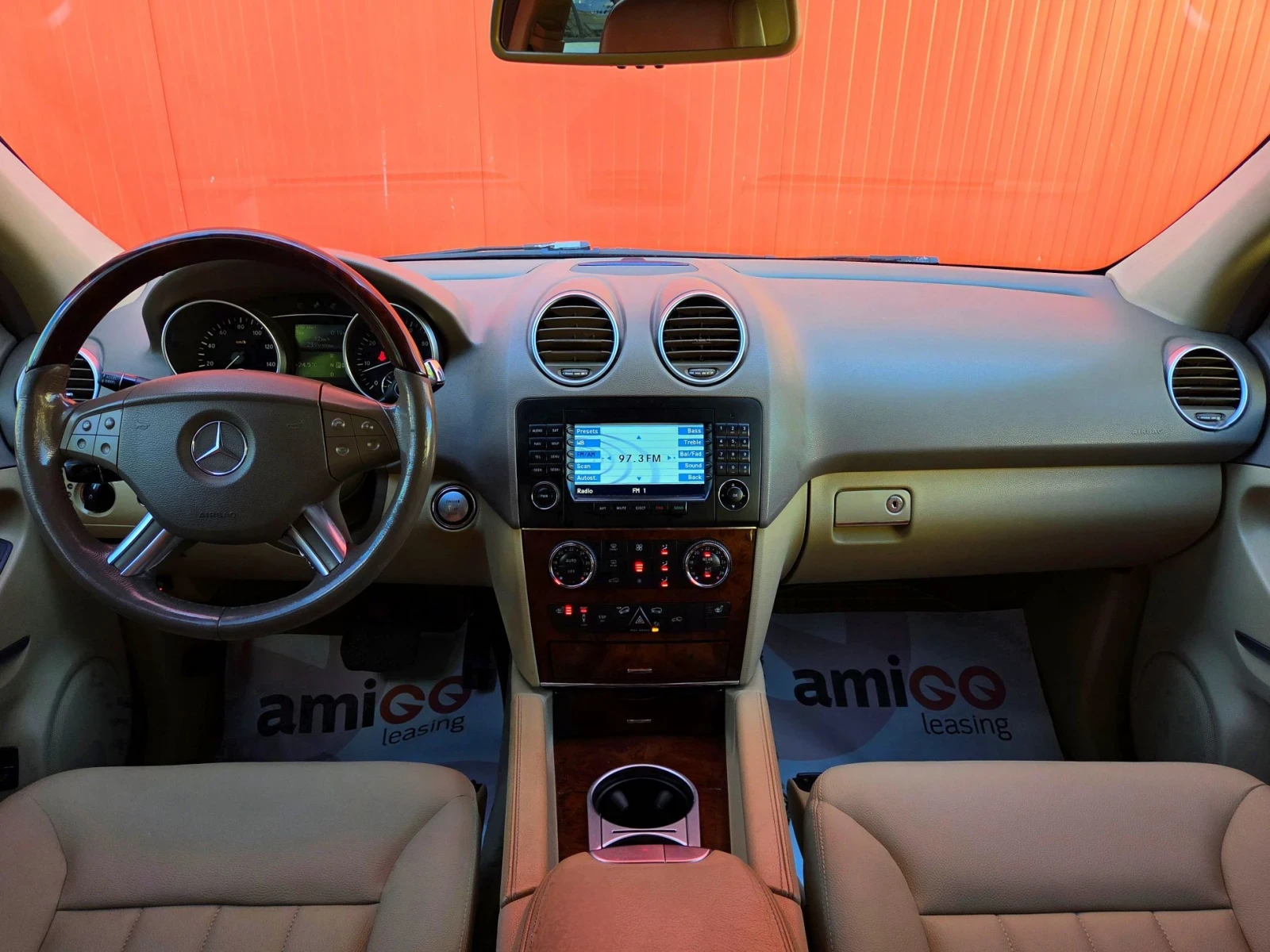 Mercedes-Benz ML 500  AMG Paket | LPG | 22 zoll | Р, снимка 12 - Автомобили и джипове - 56116662