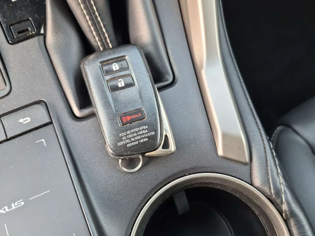 Lexus NX * Auto 300 * CARFAX * , снимка 7 - Автомобили и джипове - 56627389