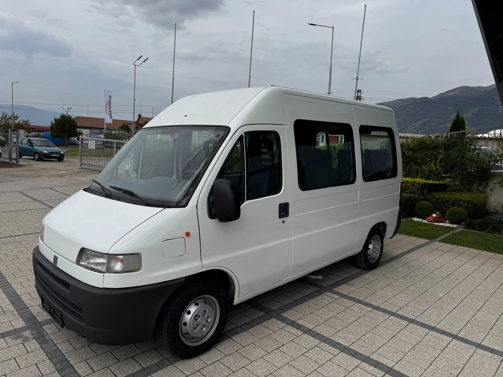 Fiat Ducato 2.8HDI Клима 7-местен  - изображение 3