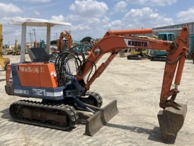 ����� Kubota KH-021 - ������� 30.09.2026!!! | Mobile.bg � ����� ������ 2