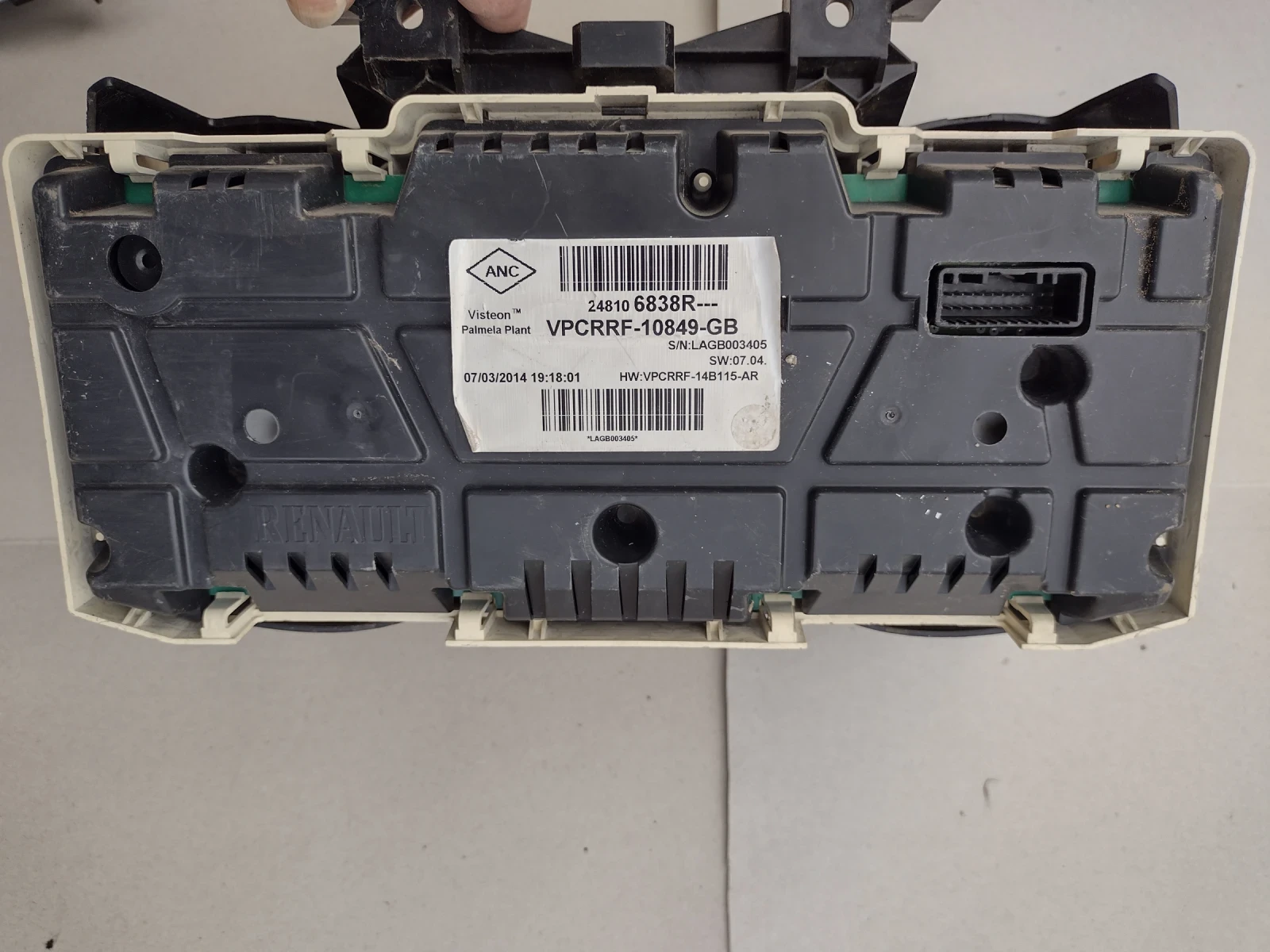 248106838R   RENAULT CLIO IV   VPCRRF-10849-GB | Mobile.bg   2