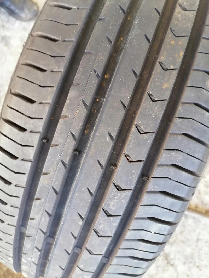 Гуми Летни 215/55R17, снимка 3 - Гуми и джанти - 29598260