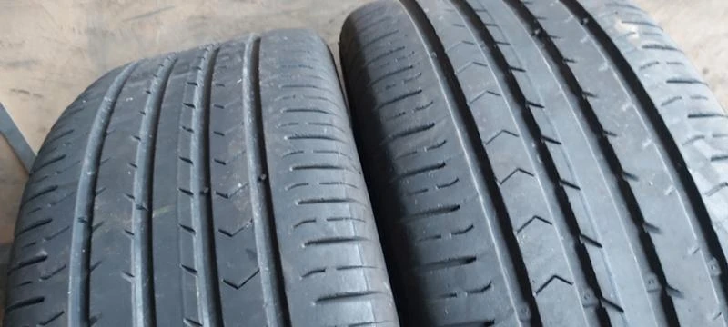 Гуми Летни 235/55R17, снимка 2 - Гуми и джанти - 35134694