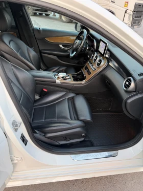 Mercedes-Benz C 250 AMG PACK/СМЕНЕНИ ВЕРИГИ/РЕАЛНИ КМ, снимка 12
