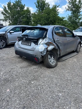 Toyota Yaris 1.5 Hybrid, снимка 5