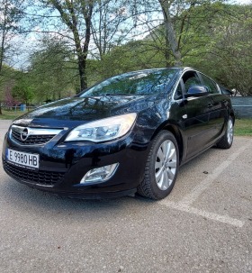 Opel Astra, снимка 1 - Автомобили и джипове - 45163394