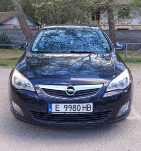 Opel Astra, снимка 2 - Автомобили и джипове - 45163394