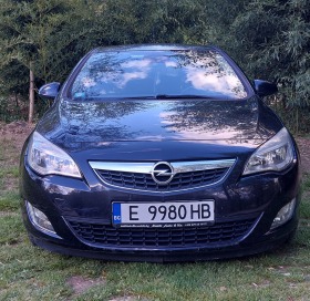 Opel Astra, снимка 11 - Автомобили и джипове - 45163394