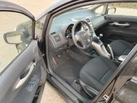 Toyota Auris 1.4 БЕНЗИН, снимка 10