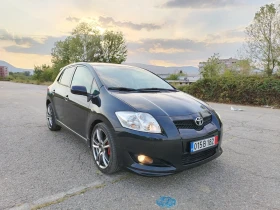 Toyota Auris 1.4 БЕНЗИН, снимка 4