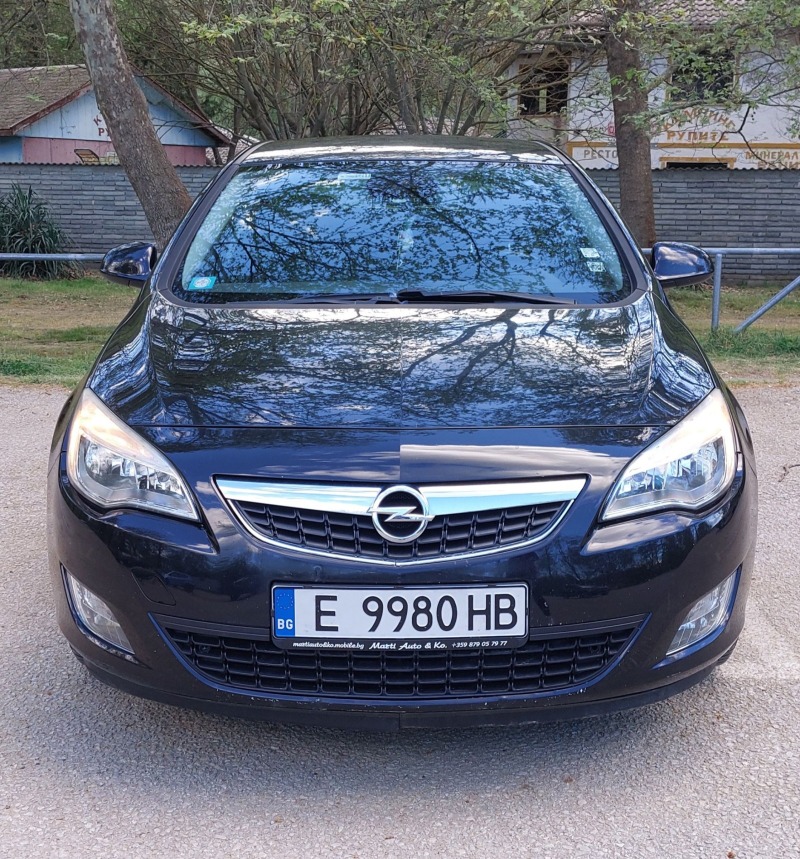 Opel Astra, снимка 2 - Автомобили и джипове - 45799649