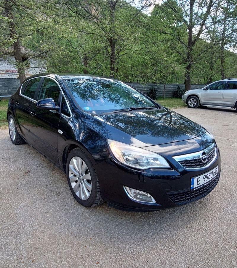 Opel Astra, снимка 3 - Автомобили и джипове - 45799649