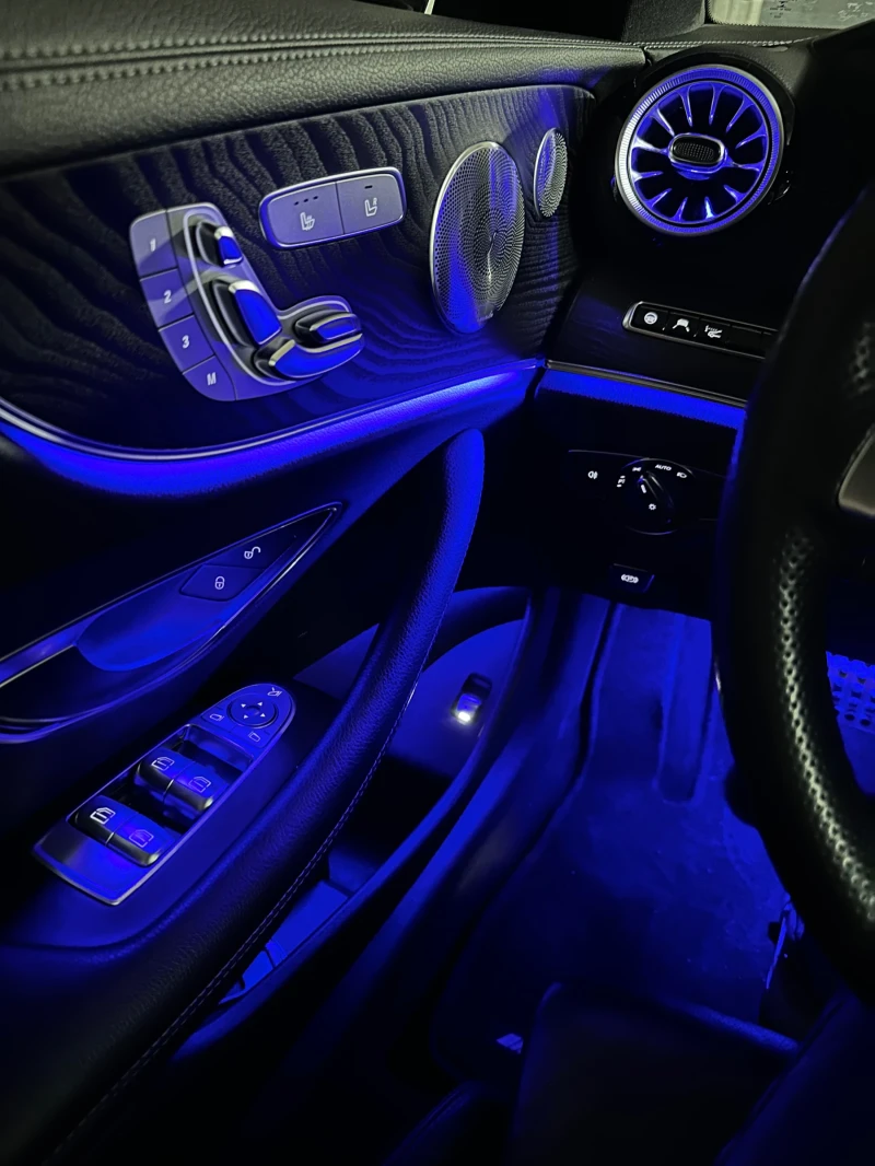 Mercedes-Benz E 400 AMG   4 MATIC   E53 OPTIC   серв. ист., снимка 10 - Автомобили и джипове - 52364472