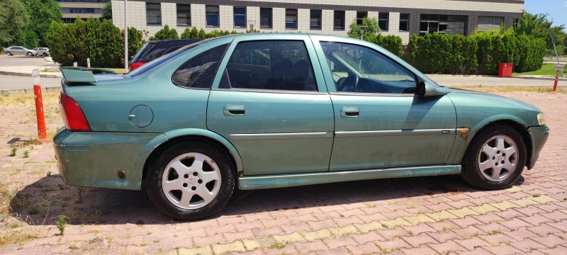 Opel Vectra, снимка 6 - Автомобили и джипове - 52569926