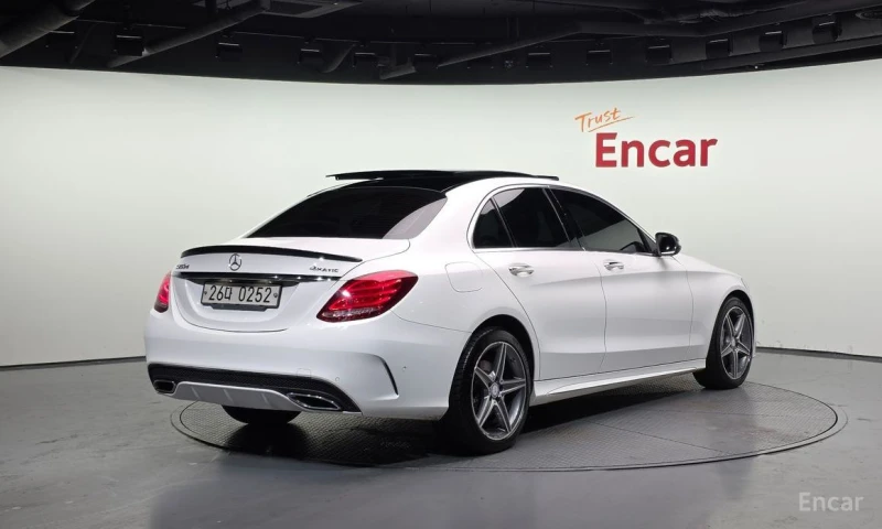 Mercedes-Benz C 250, снимка 2 - Автомобили и джипове - 52706022