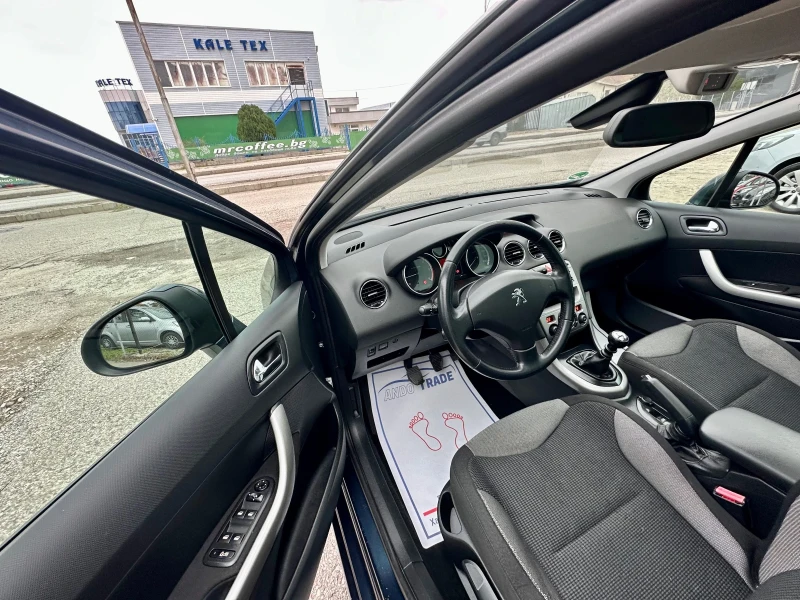 Peugeot 308 1.6 HDI, снимка 12 - Автомобили и джипове - 52774396