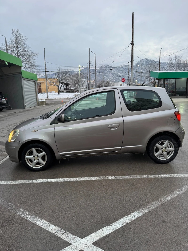 Toyota Yaris, снимка 4 - Автомобили и джипове - 53078205