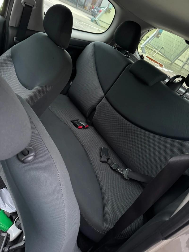 Toyota Yaris, снимка 11 - Автомобили и джипове - 53078205