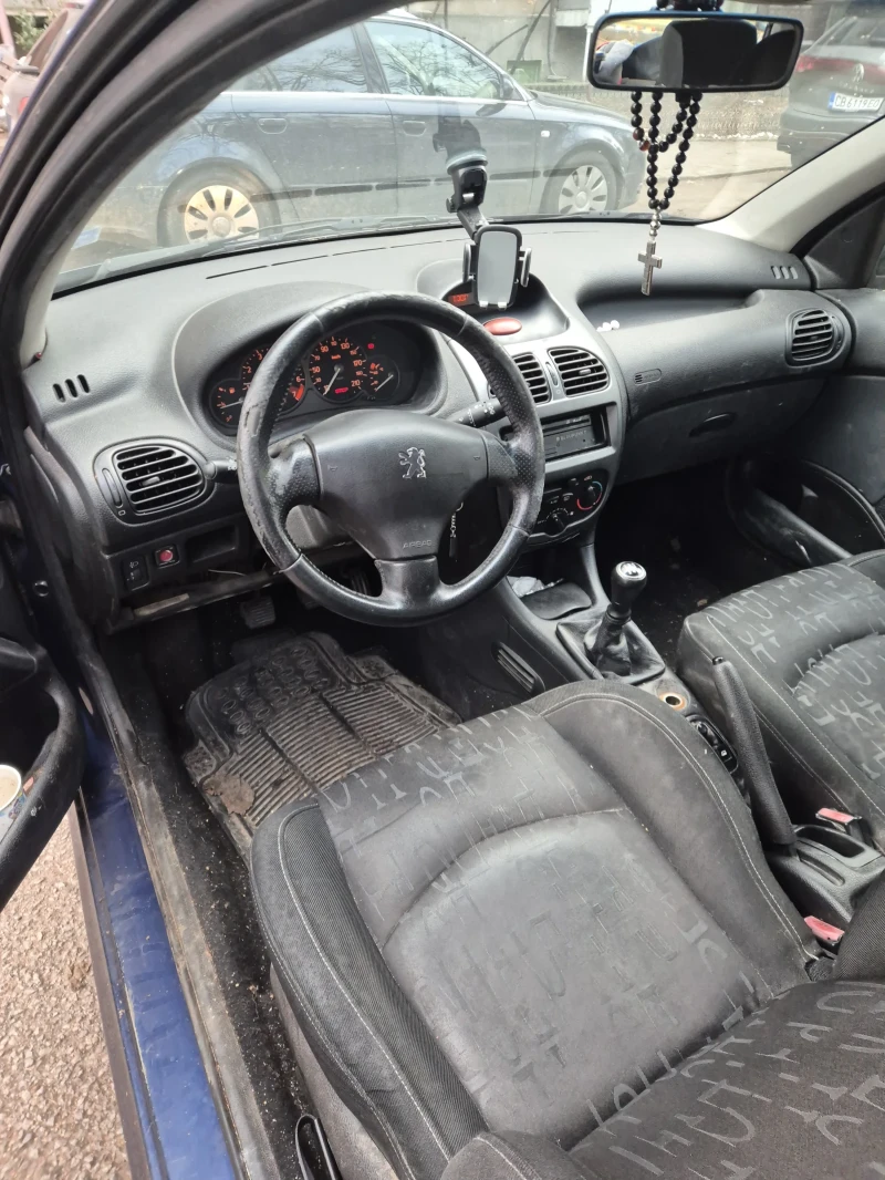 Peugeot 206, снимка 5 - Автомобили и джипове - 53180557
