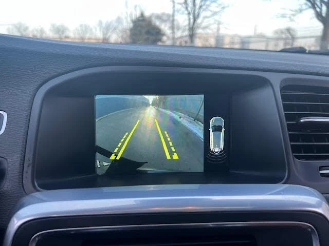 Volvo V60 * T5 Premier Plus* АвтоКредит (ЦЕНА ДО БГ), снимка 13 - Автомобили и джипове - 53501046