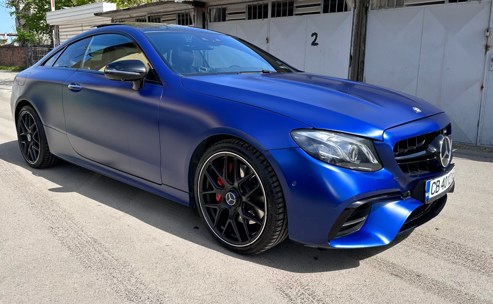 Mercedes-Benz E 400 AMG   4 MATIC   E53 OPTIC   серв. ист., снимка 1