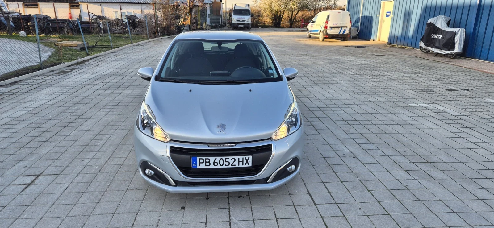 Peugeot 208 1.6 УНИКАТ | Mobile.bg — изображение 1