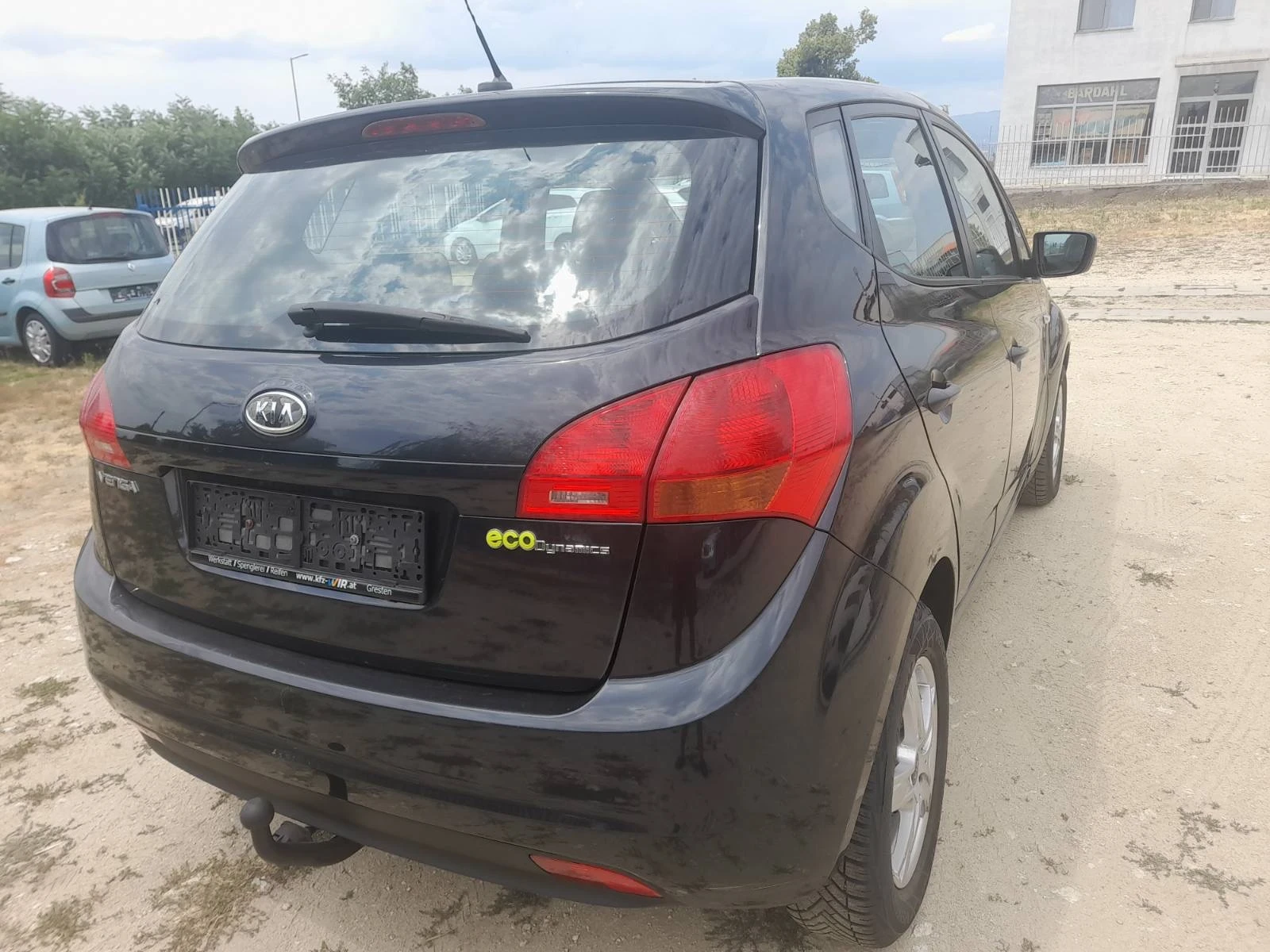 Kia Venga 1.4 CRDI - изображение 7
