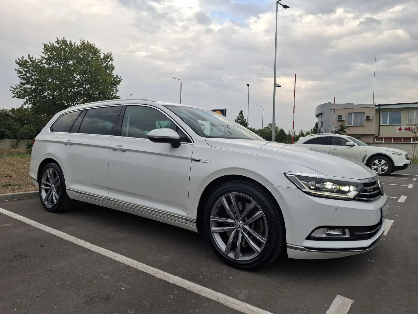 VW Passat 2.0 TSI 280 4MOTION  - изображение 3