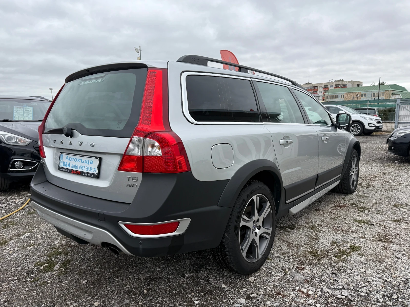 Volvo Xc70 T6 3.0i AWD Cross Country 304к.с. 4x4 - изображение 7