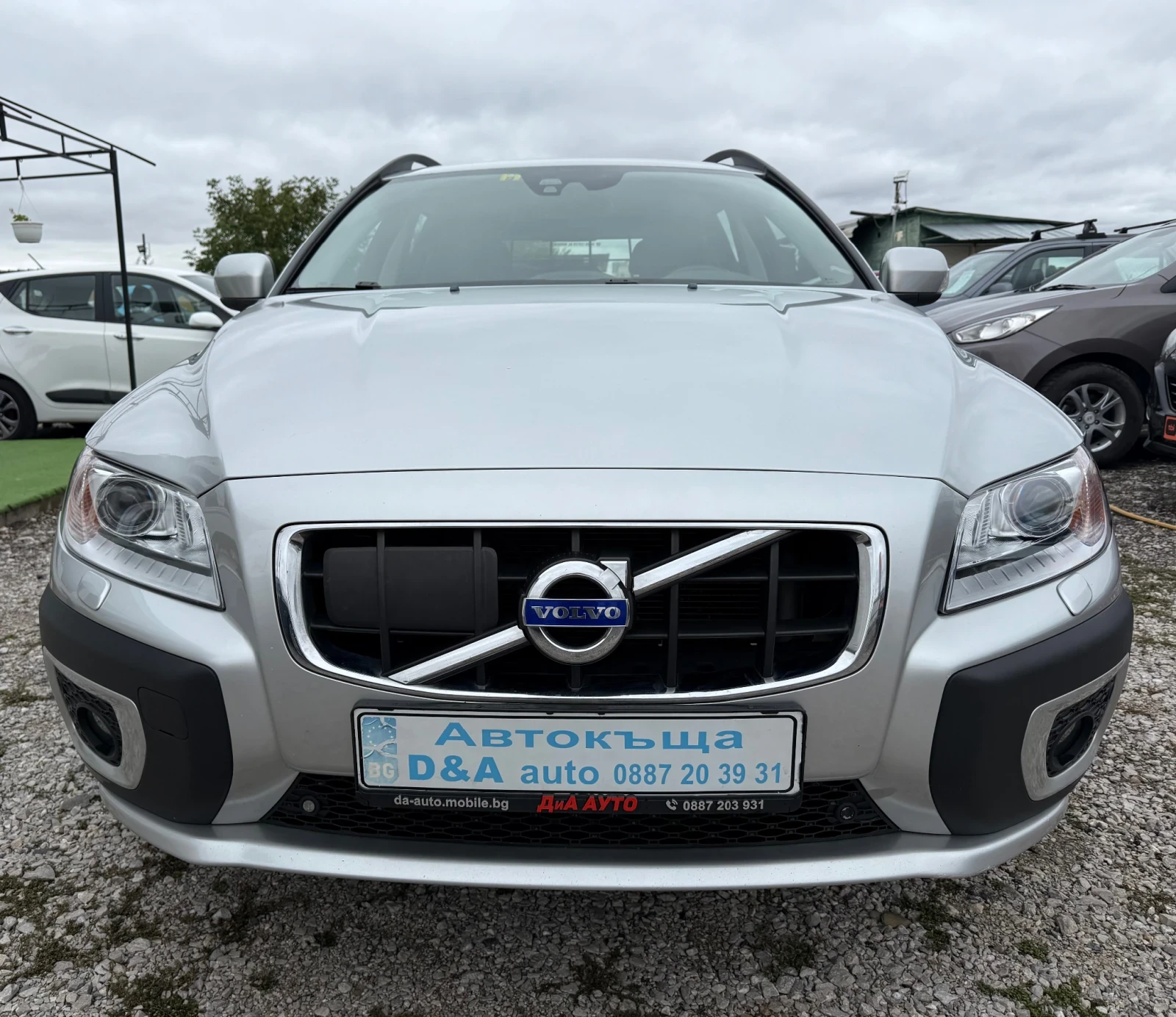 Volvo Xc70 T6 3.0i AWD Cross Country 304к.с. 4x4 - изображение 2