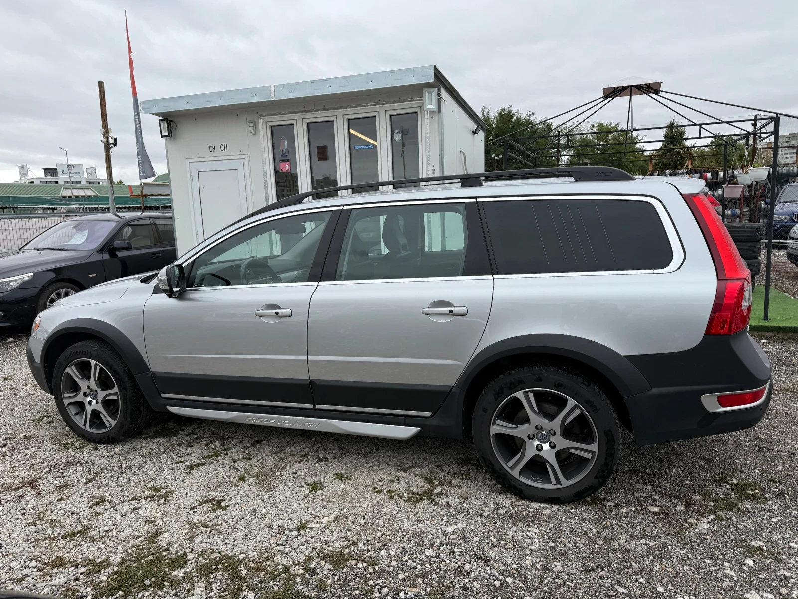 Volvo Xc70 T6 3.0i AWD Cross Country 304к.с. 4x4 - изображение 5