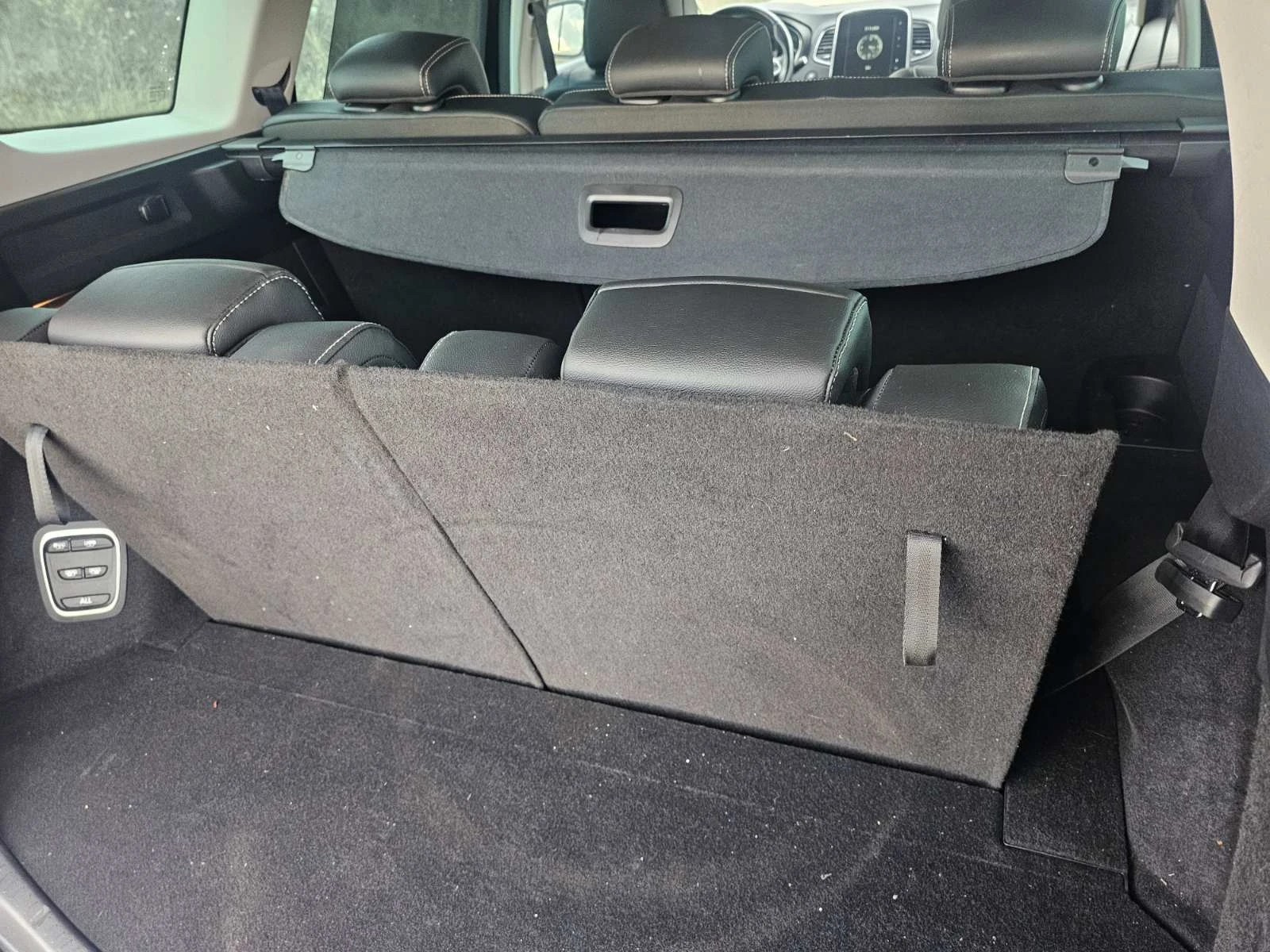 Renault Grand scenic 1.7 INITIALE 150ps 6+ 1 AUTO | Mobile.bg � ����������� 14