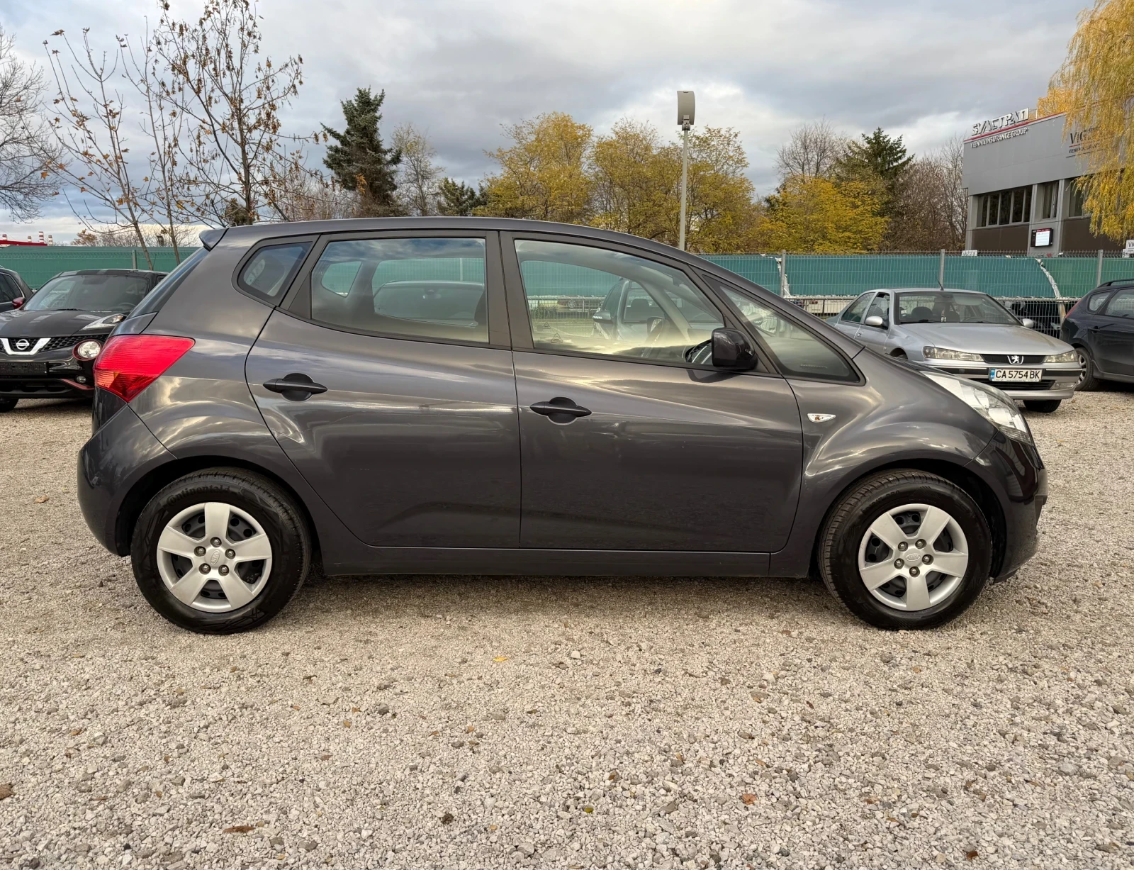 Kia Venga 1.6i   АВТОМАТИК   - изображение 6