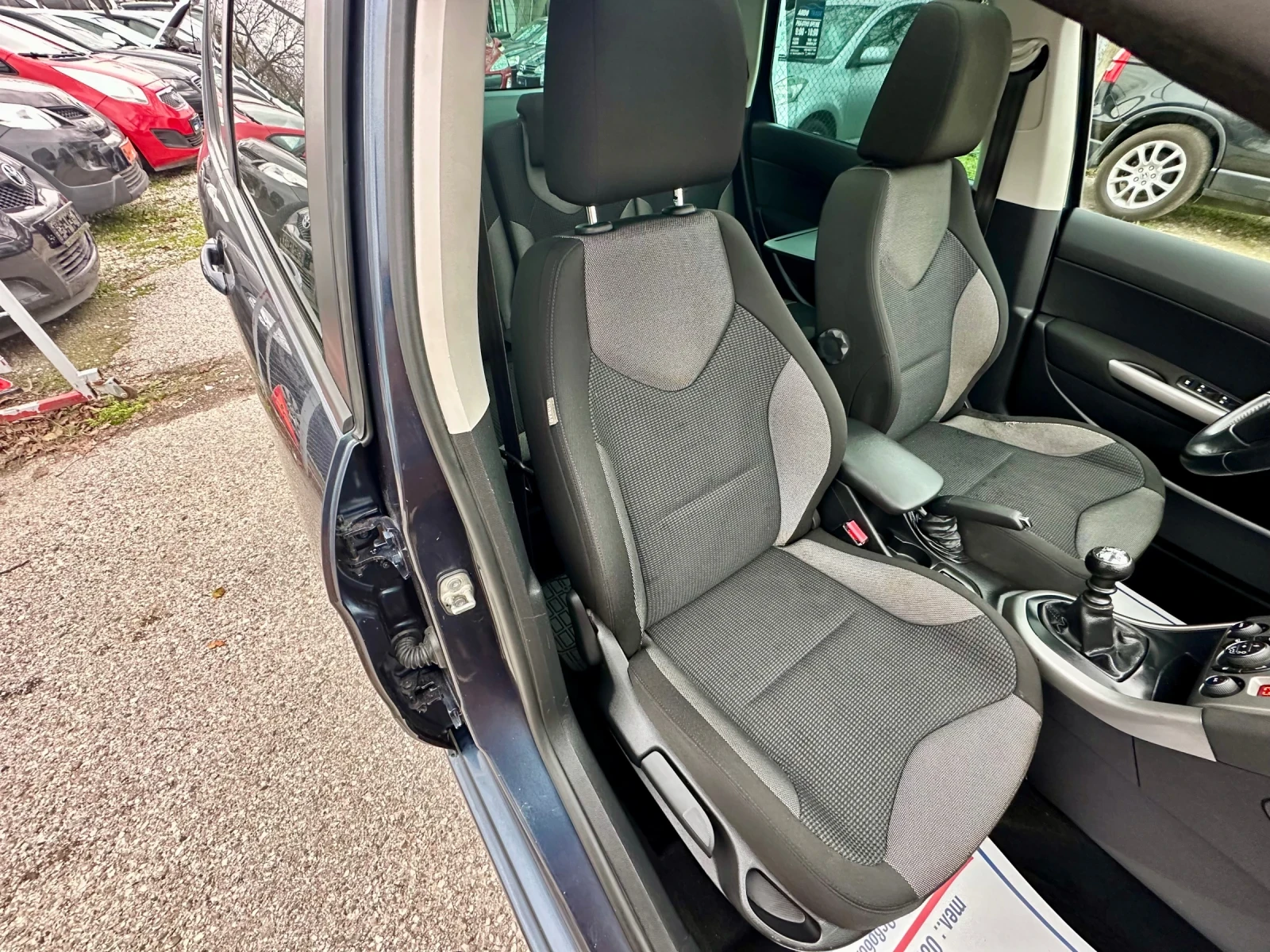 Peugeot 308 1.6 HDI | Mobile.bg   15