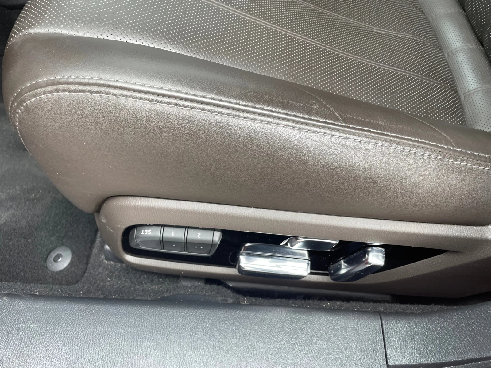 Mazda 6 2.2d Takumi, 184 PS, AT, 70000 km! - изображение 8